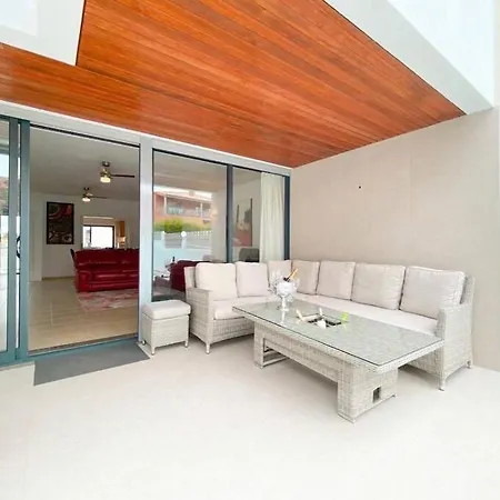 Modern, Spacious With Own Private Pool Lagos